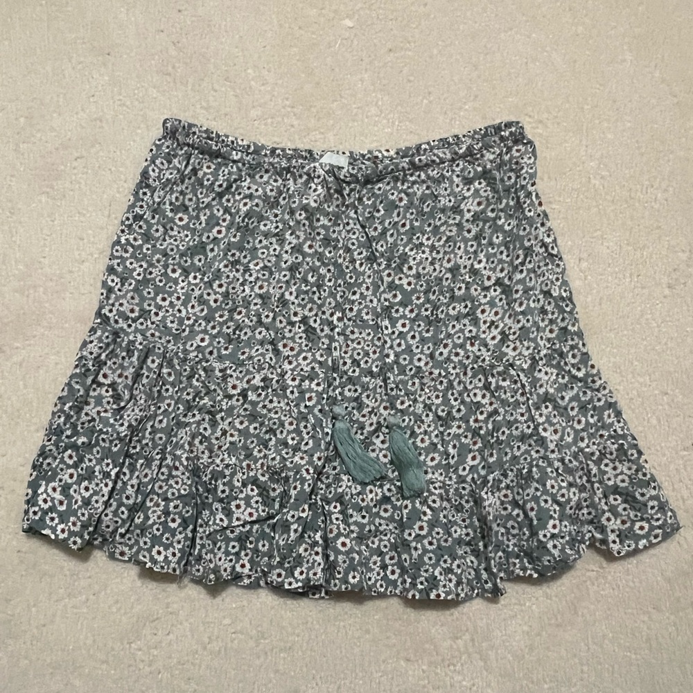 Floral mini skirt
